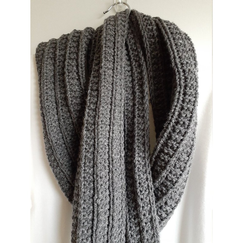 Silver gray acrylic shawl knitted